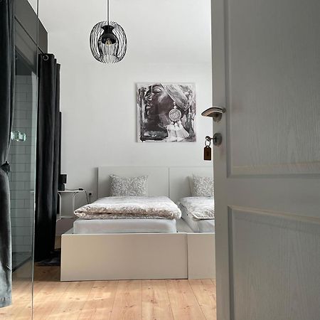 4 Stars Rooms Near Airport Scitarjevo Kültér fotó